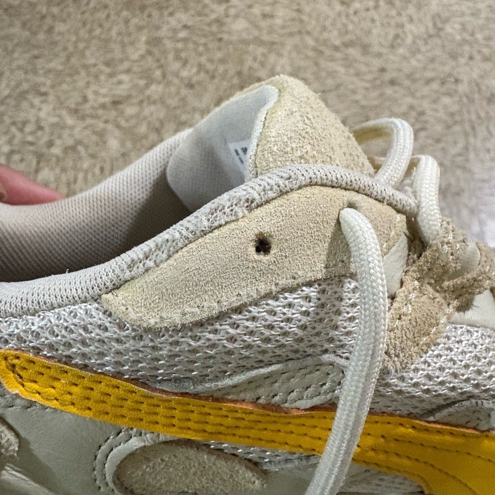 Puma X Randomevent Cell Alien White Asparagus Sneakers - Picture 10 of 12